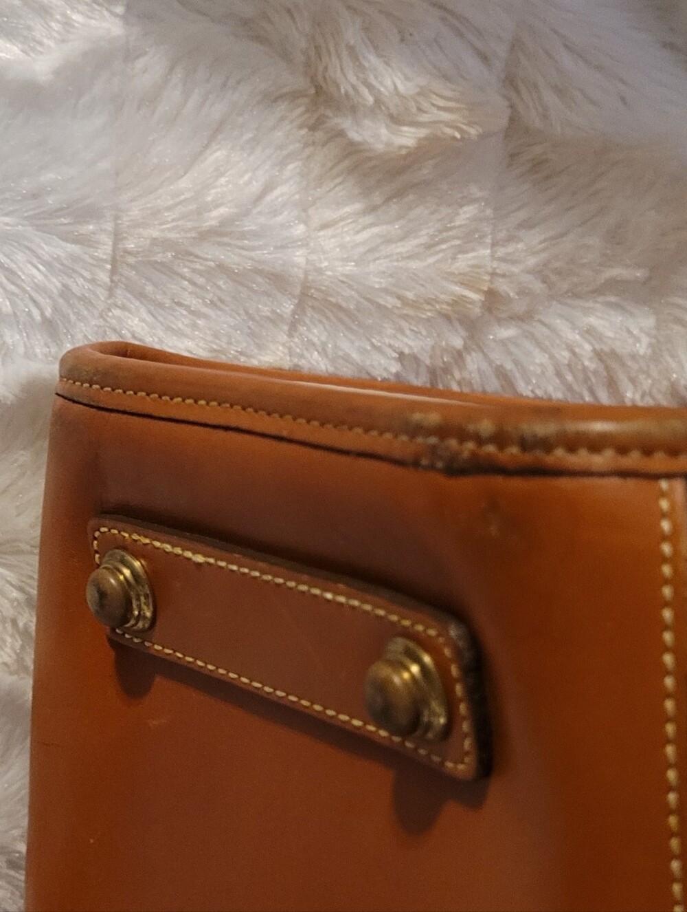 VTG Dooney & Bourke Tan Pebble LeatherTrim Satchel - GUC - Picture 9 of 14
